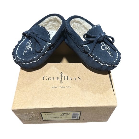 Infant Mocassins - Picture 1 of 3